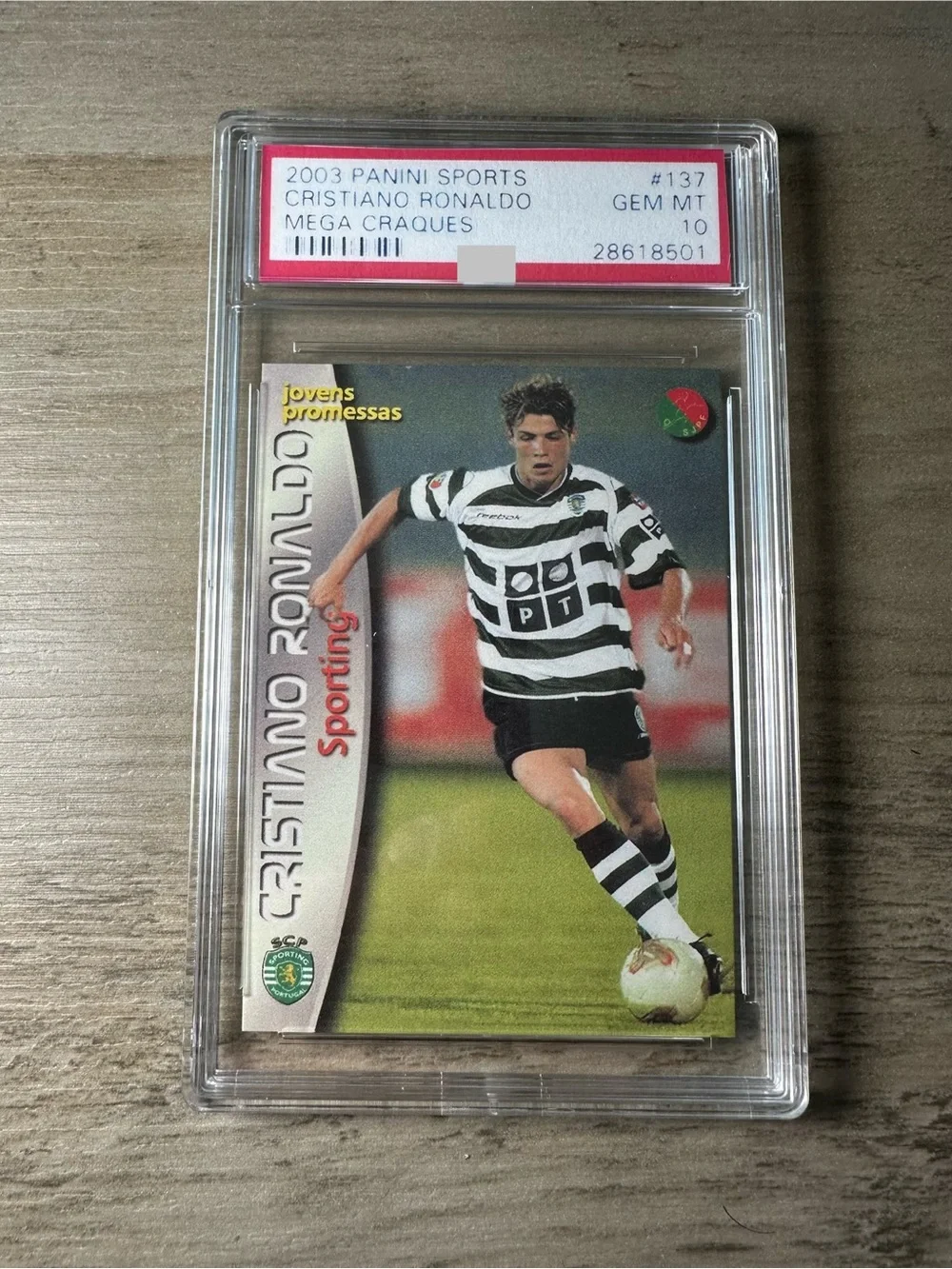 Cristiano Ronaldo Rookie Gem Mint 10 2003 Panini #137 Novelty Card. Portugal.